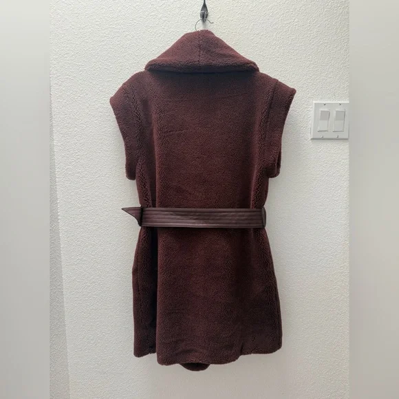 Karen Millen Deep Burgundy Teddy Sleeveless Belted Vest oversized 4 - Picture 8 of 12